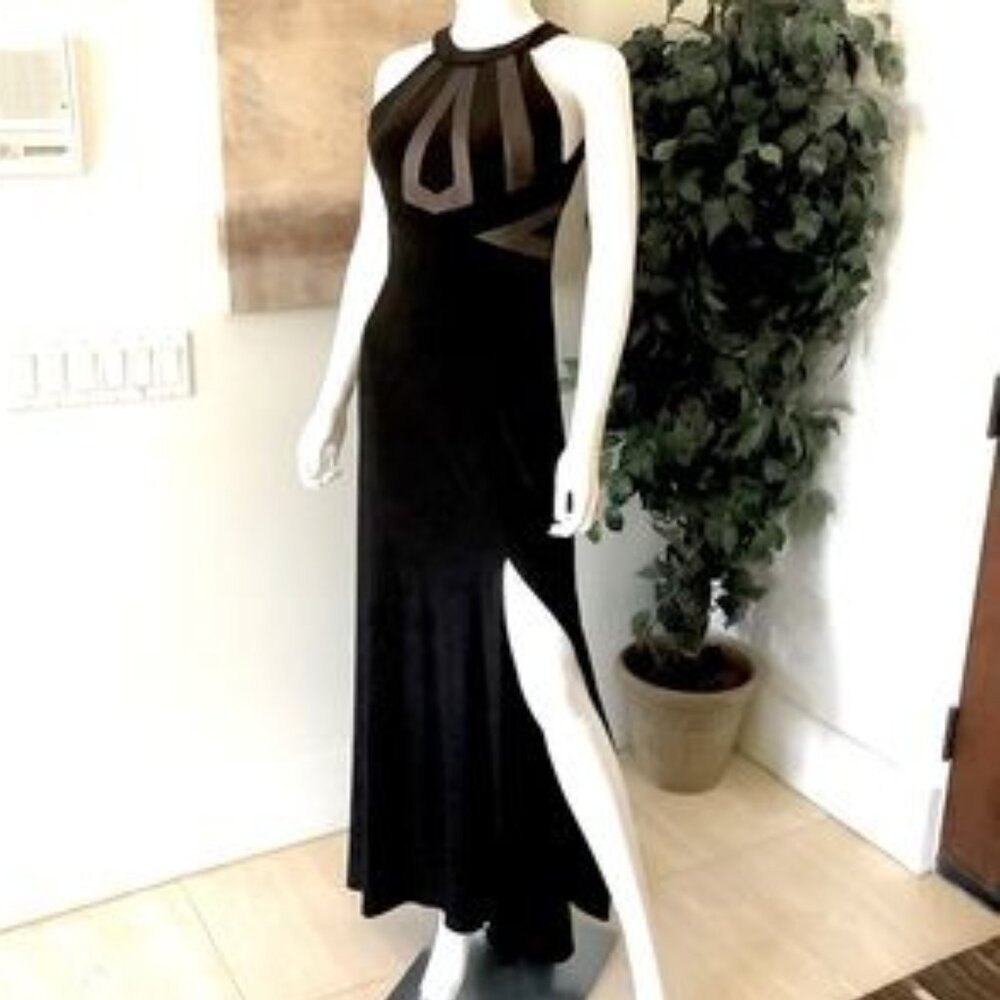MORGAN AND CO Halter Jersey Dress with Open Back STYLE# 12013 size 5/6